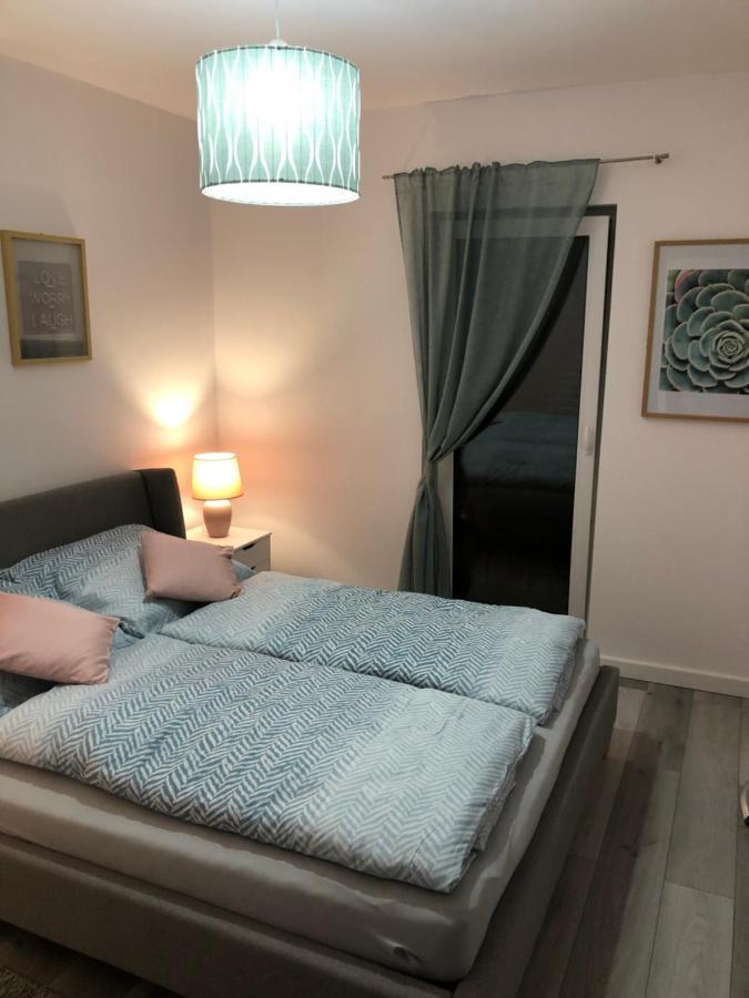 Appartamento Szeged Gyoengye Delux Esterno foto