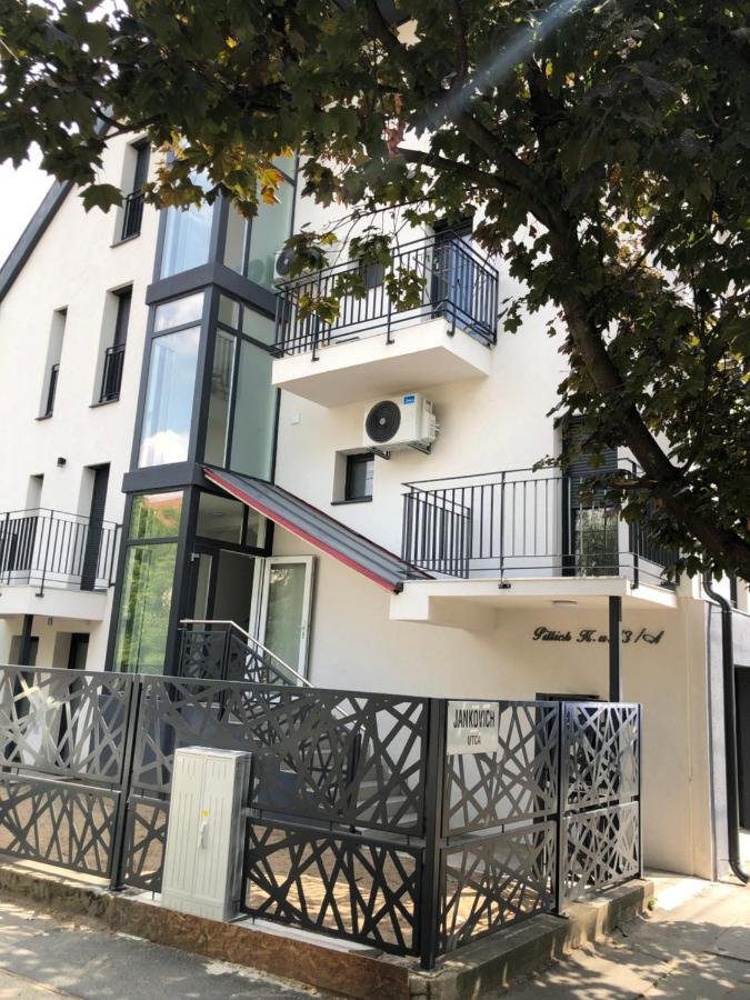 Appartamento Szeged Gyoengye Delux Esterno foto